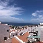 Lägenhet Birgitt En Aloha Garden Con Vista Mar Y Piscina