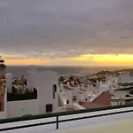 Birgitt En Aloha Garden Con Vista Mar Y Piscina Lägenhet *