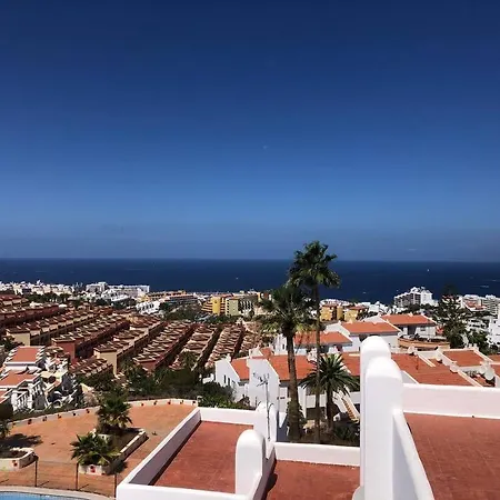 Birgitt En Aloha Garden Con Vista Mar Y Piscina